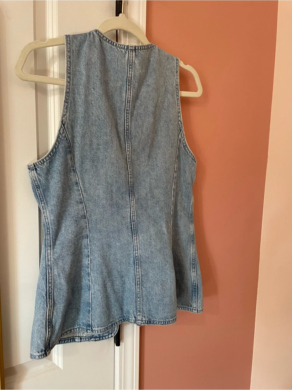 Madewell Light Blue Washed Denim Button Vest - Picture 4 of 6
